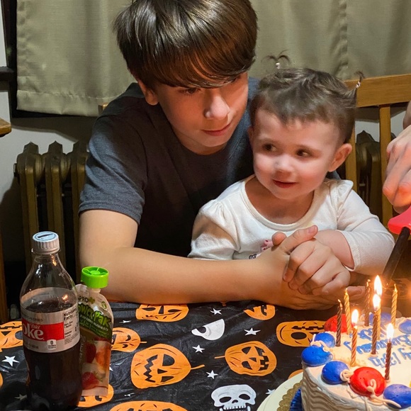 Meet your Posher, Michele - Picture 7 of 8